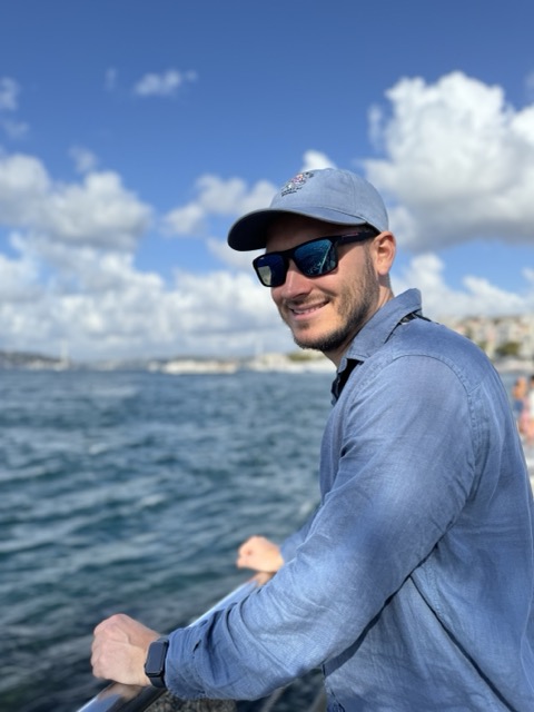 Daniel Odvárko headshot